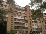 Satılır 3 otaqlı 70 m2 köhnə tikili Əhmədli m.