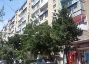 Satılır 3 otaqlı 84 m2 köhnə tikili Əhmədli m.