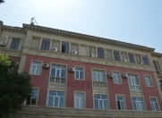 Satılır 12 otaqlı 355 m2 köhnə tikili Bayıl