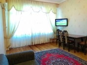 İcarəyə verilir 2 otaqlı 58 m2 yeni tikili Ukrayna dairəsi