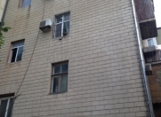 Satılır 2 otaqlı 48 m2 köhnə tikili Nəriman Nərimanov parkı