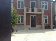 Satılır 6 otaqlı 220 m2 həyət evi Qaraçuxur