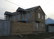 Satılır 8 otaqlı 220 m2 həyət evi Gəncə