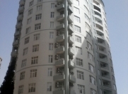 İcarəyə verilir 5 otaqlı 200 m2 yeni tikili 28 May m.