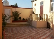 Satılır 4 otaqlı 100 m2 həyət evi Binəqədi