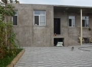 Satılır 4 otaqlı 140 m2 həyət evi 9 mkr