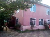 İcarəyə verilir 3 otaqlı 151 m2 həyət evi Qəbələ