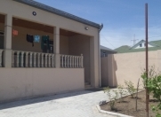 İcarəyə verilir 4 otaqlı 100 m2 həyət evi Mərdəkan