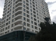 Satılır 3 otaqlı 130 m2 yeni tikili Ukrayna dairəsi