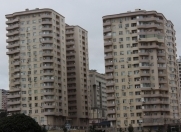 İcarəyə verilir 3 otaqlı 110 m2 yeni tikili Qələbə dairəsi