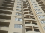 Satılır 3 otaqlı 138 m2 yeni tikili 3 mkr