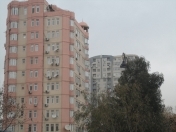 Satılır 5 otaqlı 204 m2 yeni tikili 28 May m.