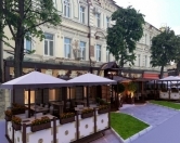 İcarəyə verilir 7 otaqlı 600 m2 obyekt Gənclik m.