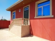 Satılır 3 otaqlı 90 m2 həyət evi Binəqədi
