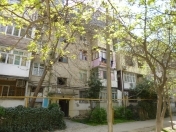 Satılır 1 otaqlı 33 m2 köhnə tikili Nəriman Nərimanov m.