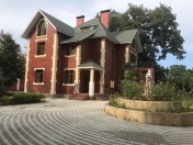 Satılır 7 otaqlı 310 m2 villa Xaçmaz