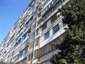 Satılır 4 otaqlı 90 m2 köhnə tikili Elmlər Akademiyası m.