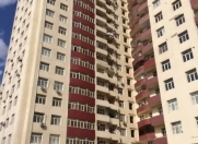 Satılır 3 otaqlı 135 m2 yeni tikili Ayna Sultanova heykəli
