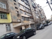 Satılır 4 otaqlı 101 m2 köhnə tikili Əhmədli m.