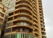 İcarəyə verilir 3 otaqlı 120 m2 yeni tikili Şərq Bazarı