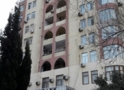 İcarəyə verilir 4 otaqlı 240 m2 yeni tikili 28 May m.