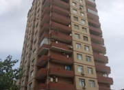Satılır 5 otaqlı 350 m2 yeni tikili 28 May m.