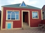Satılır 4 otaqlı 140 m2 həyət evi Bakıxanov
