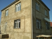 Satılır 5 otaqlı 120 m2 həyət evi Saray