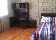 İcarəyə verilir 3 otaqlı 100 m2 yeni tikili Bakı Dövlət Universiteti