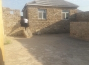Satılır 3 otaqlı 300 m2 həyət evi Binə