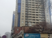 İcarəyə verilir 4 otaqlı 200 m2 yeni tikili 28 May m.