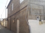 Satılır 5 otaqlı 140 m2 həyət evi Montin