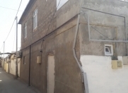 Satılır 5 otaqlı 140 m2 həyət evi Montin