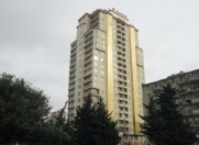 İcarəyə verilir 4 otaqlı 225 m2 yeni tikili 28 May m.