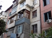 Satılır 2 otaqlı 36 m2 köhnə tikili 3 mkr