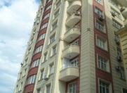 Satılır 4 otaqlı 200 m2 yeni tikili Bakı Dövlət Universiteti