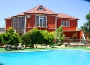 Satılır 6 otaqlı 400 m2 bağ evi Mərdəkan