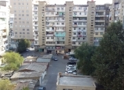 Satılır 5 otaqlı 120 m2 köhnə tikili İnşaatçılar m.
