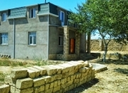 Satılır 5 otaqlı 1000 m2 həyət evi Pirşağı