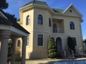 Satılır 10 otaqlı 500 m2 bağ evi Mərdəkan