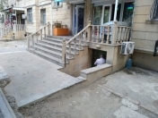 Satılır 5 otaqlı 90 m2 obyekt Gənclik m.