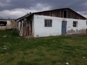 Satılır 4 otaqlı 2100 m2 obyekt Quba