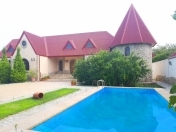 Satılır 5 otaqlı 240 m2 bağ evi Mərdəkan