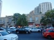 İcarəyə verilir 5 otaqlı 240 m2 köhnə tikili 28 May m.