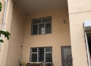 Satılır 4 otaqlı 200 m2 həyət evi 6 mkr