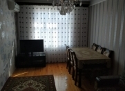 Satılır 3 otaqlı 80 m2 köhnə tikili Əhmədli m.
