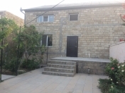 Satılır 5 otaqlı 140 m2 həyət evi Buzovna