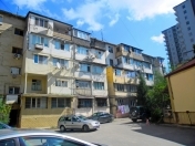 Satılır 2 otaqlı 42 m2 köhnə tikili İnşaatçılar m.