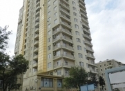 İcarəyə verilir 4 otaqlı 225 m2 yeni tikili 28 May m.