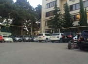 Satılır 3 otaqlı 85 m2 köhnə tikili Elmlər Akademiyası m.